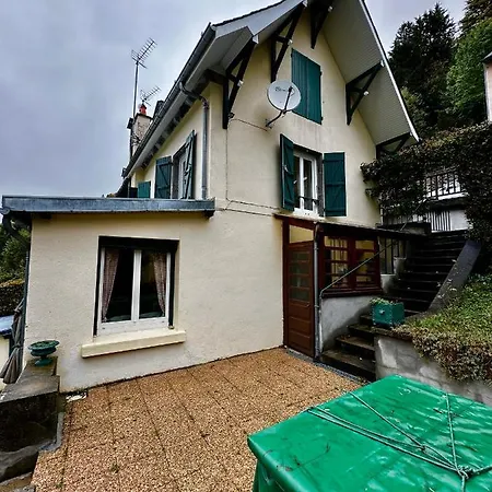 Dom wakacyjny Maison Le Barbier 10pers Dore *